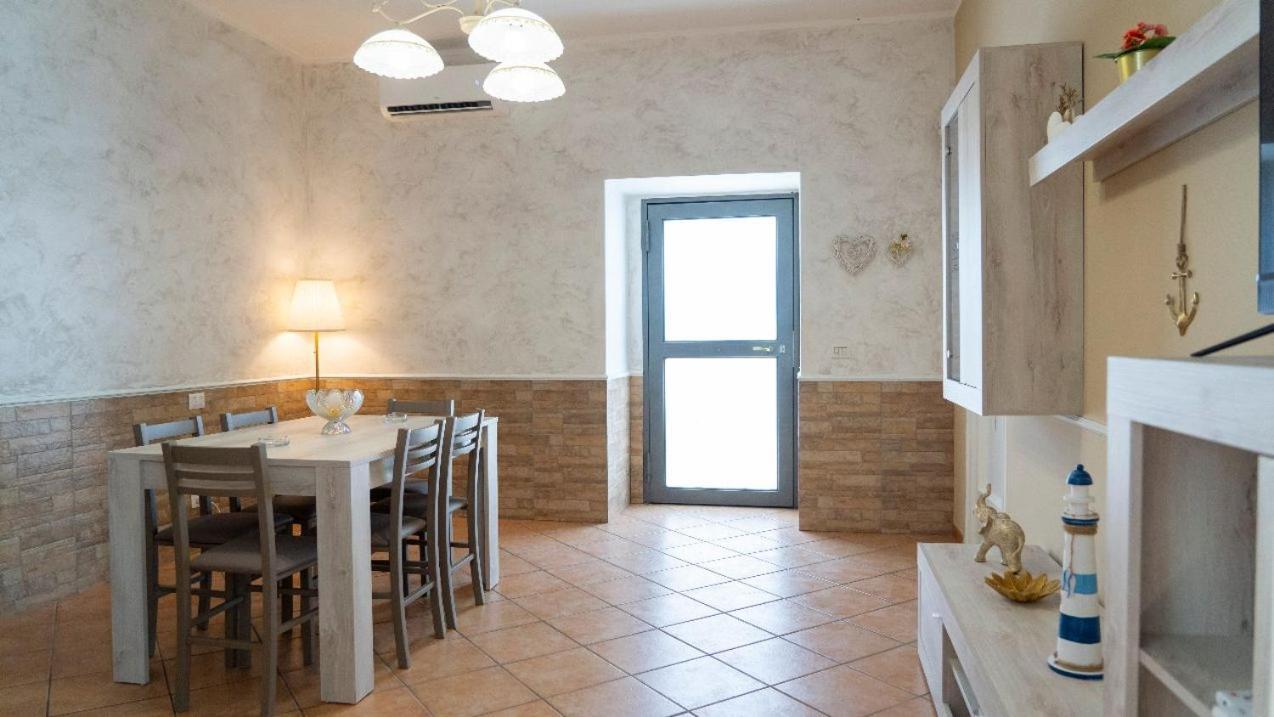 238 Holiday House Catania-Fontanarossai nemzetközi repülőtér Kültér fotó